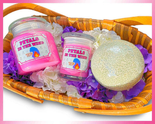 Blütenblätter im Wind